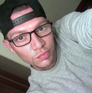 Meet your Posher, Macklin